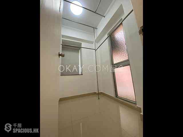 Kennedy Town - Shun Hing Building 18