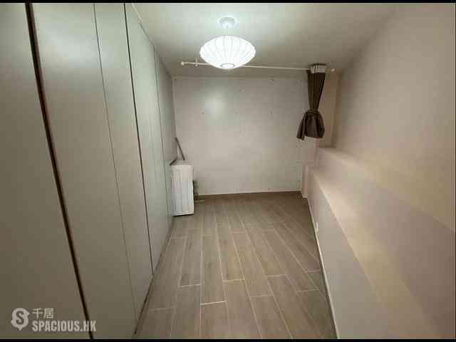 Kennedy Town - Kelly Court 13