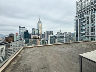Wan Chai - The Luna 02