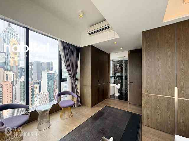 Wan Chai - The Luna 07