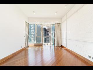 Mid Levels West - Cluny Park 12