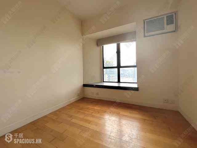 Mid Levels Central - Vantage Park 02