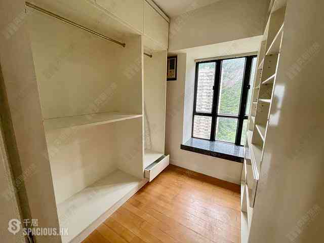 Mid Levels Central - Vantage Park 03
