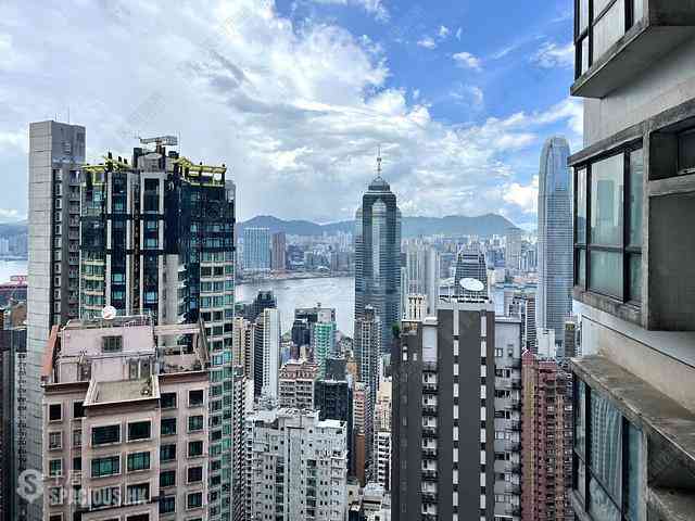 Mid Levels Central - Vantage Park 07