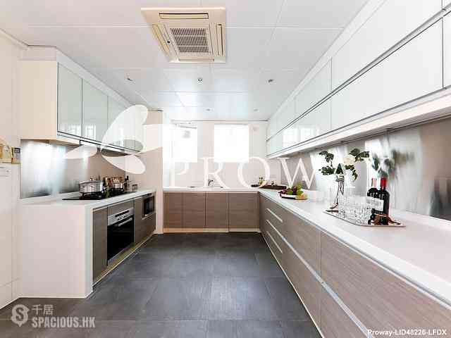 Chung Hom Kok - Coral Villas 12