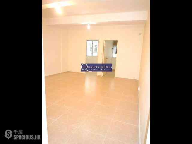 Sai Ying Pun - 23, High Street 02