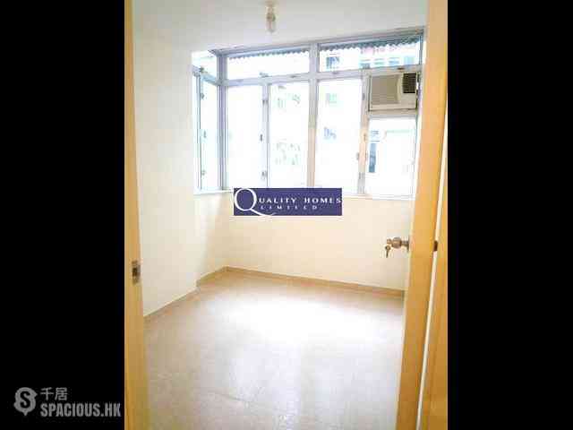 Sai Ying Pun - 23, High Street 04