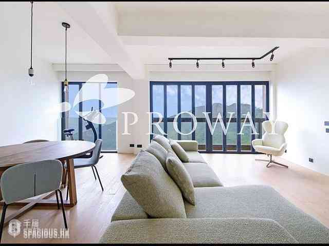 The Peak - Kellett Heights 01