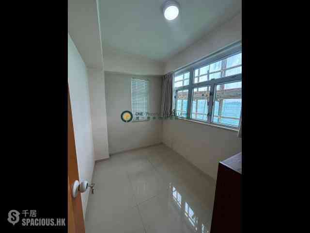 Kennedy Town - May Sun Building 02