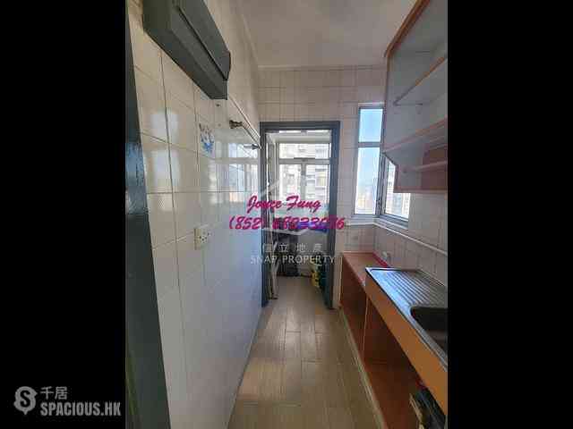 Sai Ying Pun - Wing Sing Court 04