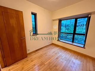 Mid Levels West - Wilton Place 04