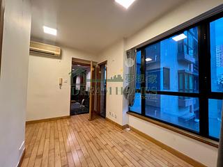 Mid Levels West - Wilton Place 05