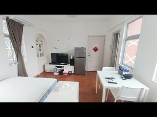 Shau Kei Wan - Ka Fook Building 04