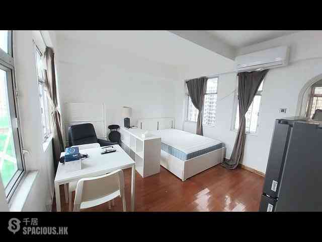 Shau Kei Wan - Ka Fook Building 05