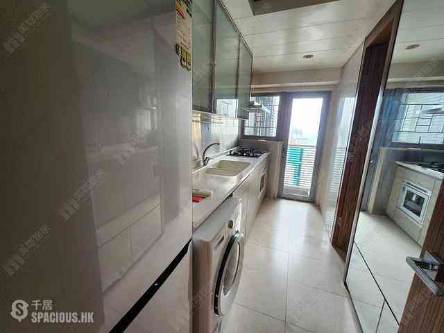 Tai Hang - Serenade Block 2 04