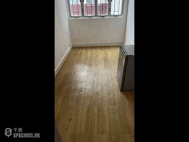 Shau Kei Wan - Golden Mansion 04