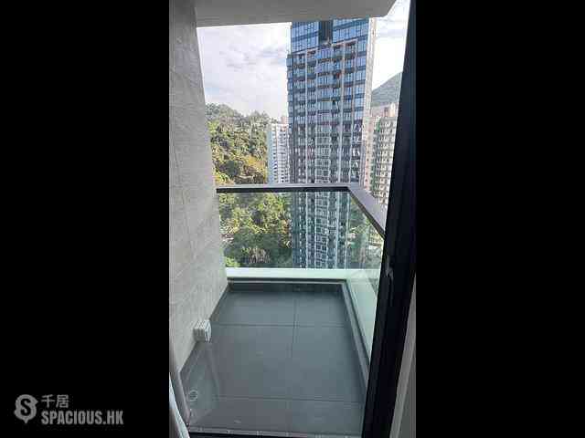 Shau Kei Wan - EAST 17 01