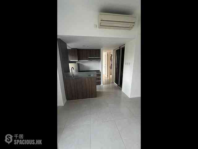 Shau Kei Wan - EAST 17 10