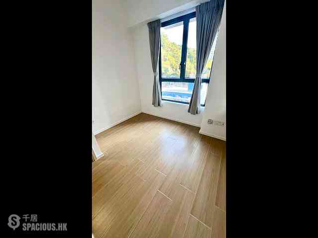 Shau Kei Wan - EAST 17 15