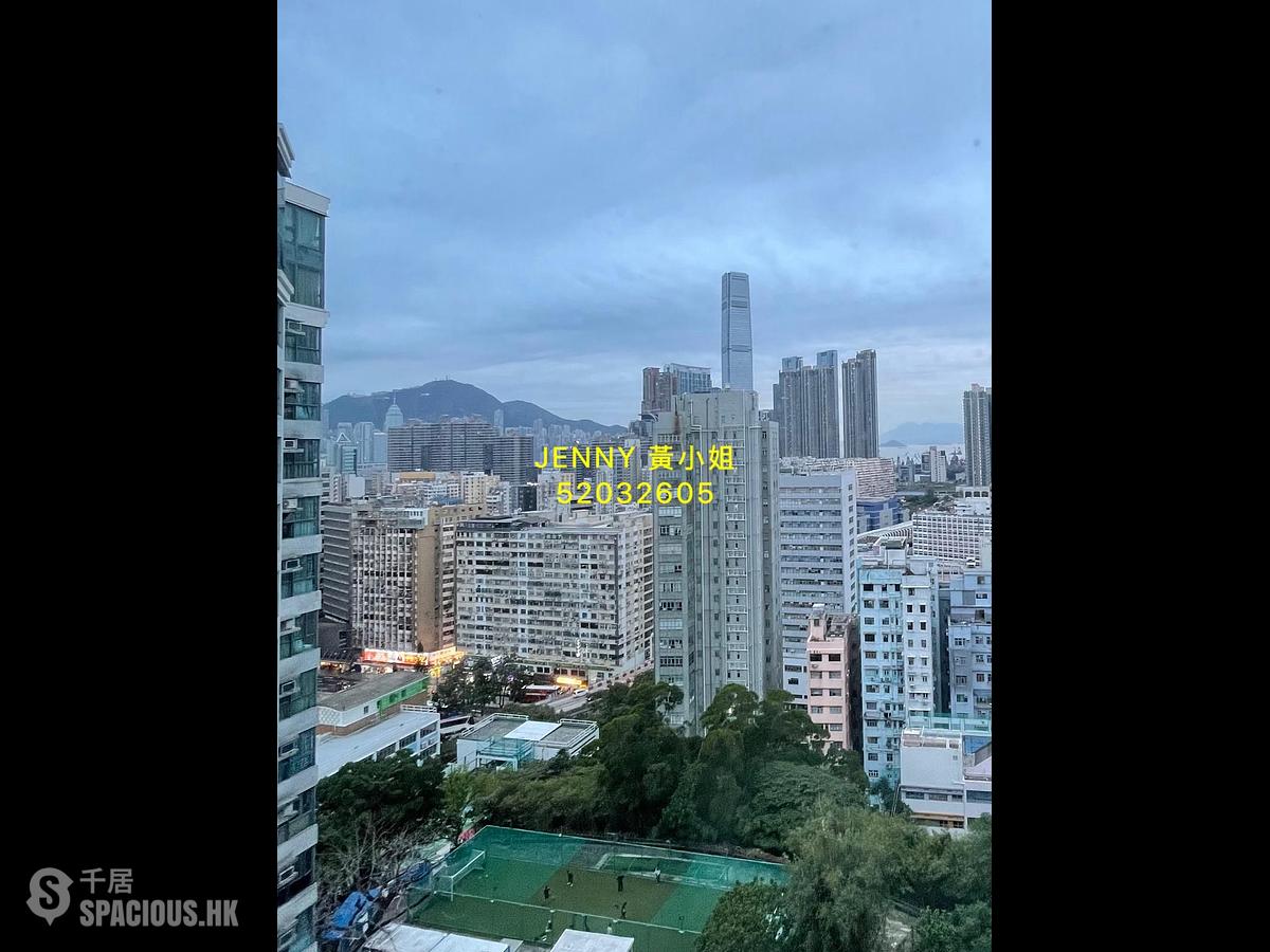 Yau Ma Tei - The Regalia 01