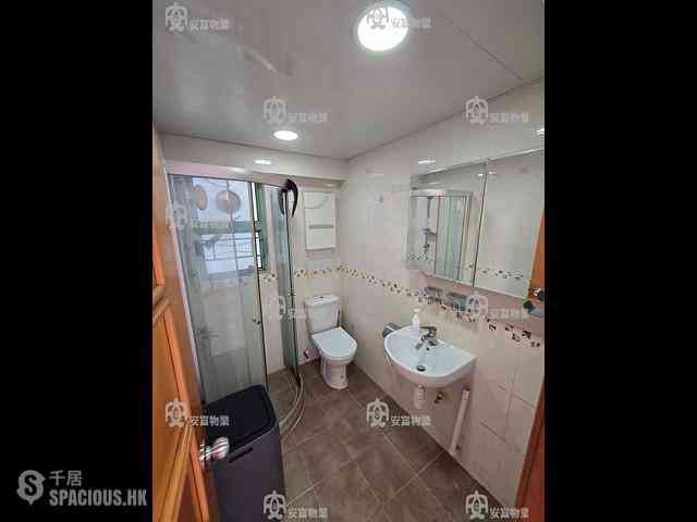 Tai Po - La Fontaine Block B 10