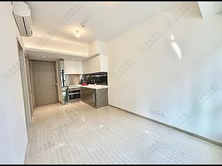 Wong Chuk Hang - The Southside Phase 1 Southland Tower 1A 02