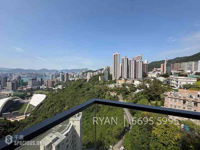 Happy Valley - The Colonnade 07