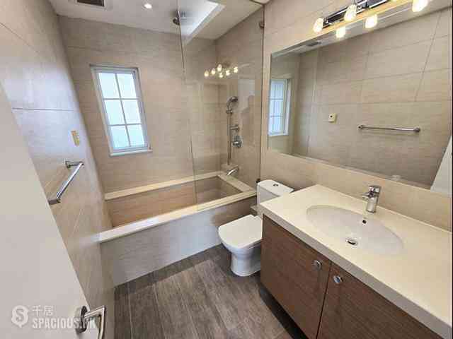 Discovery Bay - Discovery Bay Phase 4 Peninsula Village Coastline Villa 08