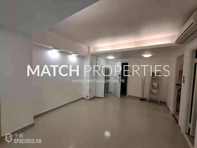 Wan Chai - Sun Hey Mansion 01