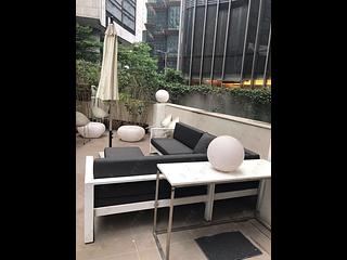 Mid Levels Central - Windsor Court 06
