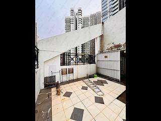 Mid Levels Central - Windsor Court 08