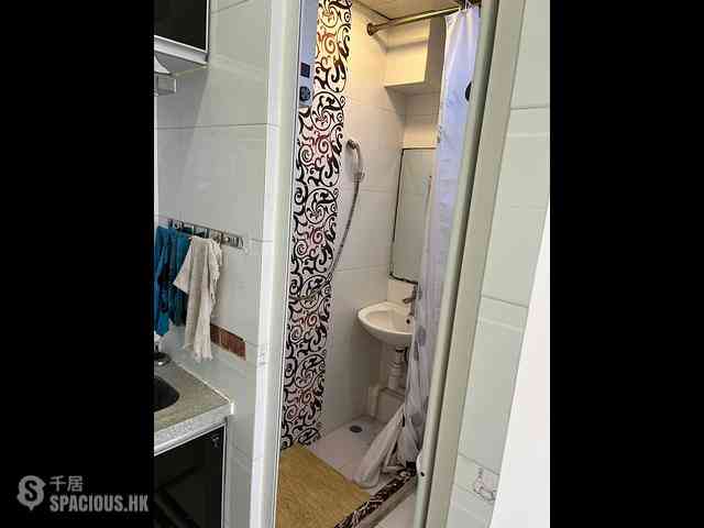 Causeway Bay - Lockhart House 04