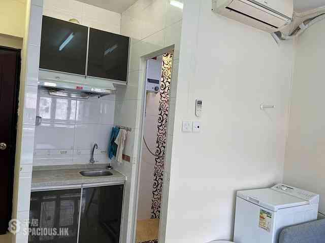Causeway Bay - Lockhart House 11