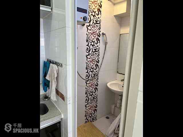 Causeway Bay - Lockhart House 12