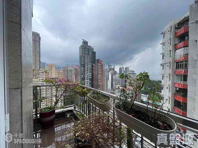 Tai Hang - Wun Sha Tower 01