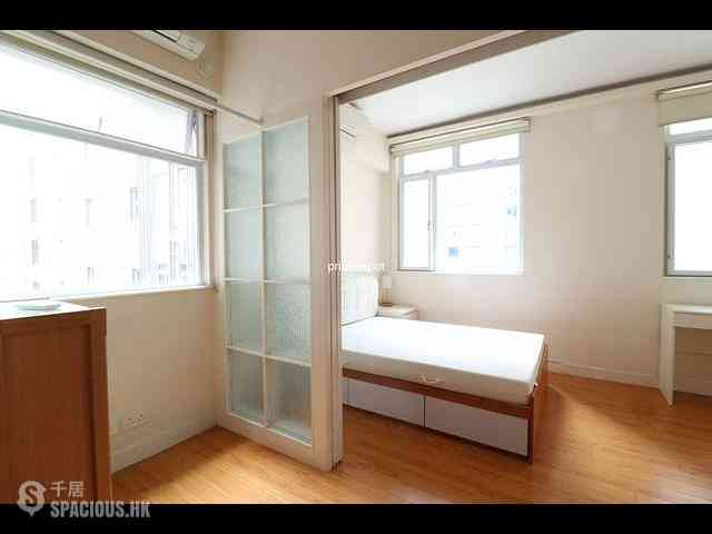 Wan Chai - Hay Wah Building Block A 04