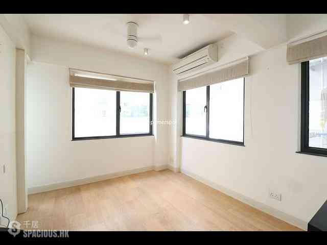 Wan Chai - Johnston Court 05