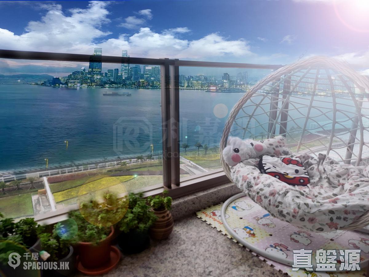 Fortress Hill - Harbour Glory 01
