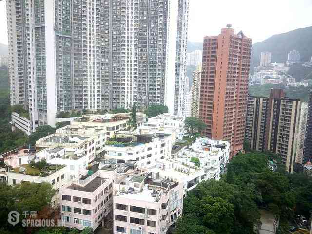 Happy Valley - Caroline Garden 03