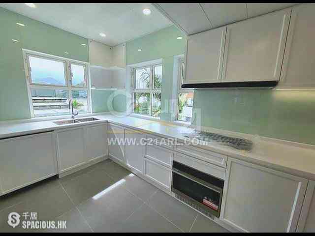 Repulse Bay - 12A, South Bay Road 03