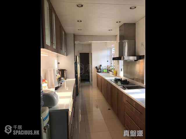 Braemar Hill - Summit Court Block A 06