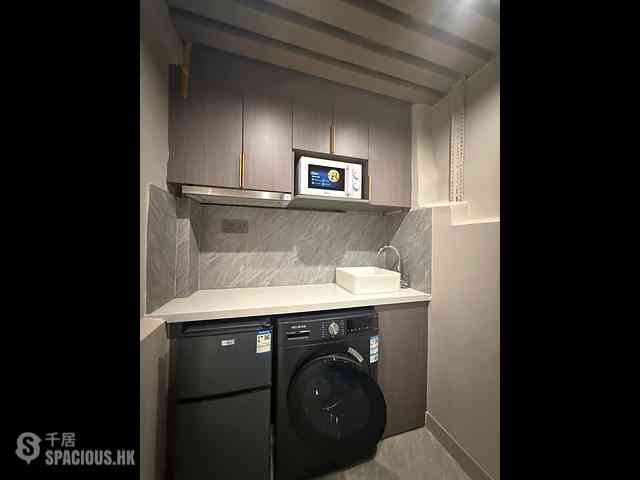 Mong Kok - 1038 Canton Road 10
