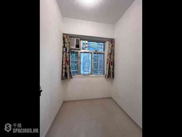 Wan Chai - Newman House 03