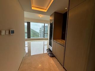 Wong Chuk Hang - The Southside Phase 1 Southland Tower 2A 06