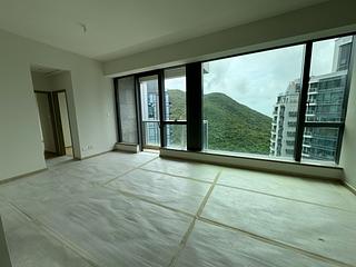 Wong Chuk Hang - The Southside Phase 1 Southland Tower 2A 08