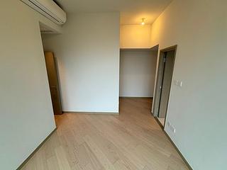 Wong Chuk Hang - The Southside Phase 1 Southland Tower 2A 11