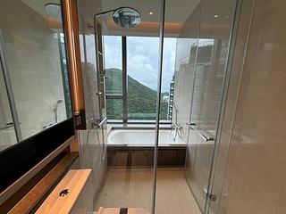 Wong Chuk Hang - The Southside Phase 1 Southland Tower 2A 12