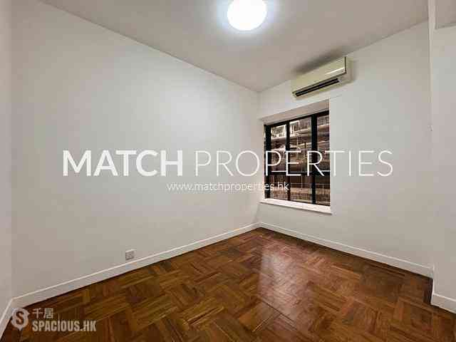 Mid Levels Central - Elegant Terrace 06