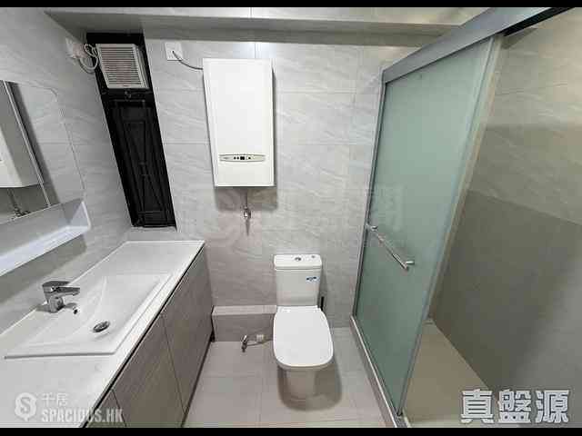 Quarry Bay - Kornhill Block Q 02