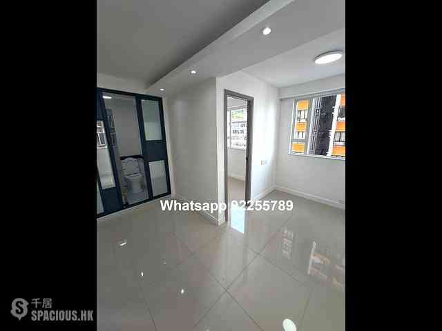 Kennedy Town - Han Yu Building 01